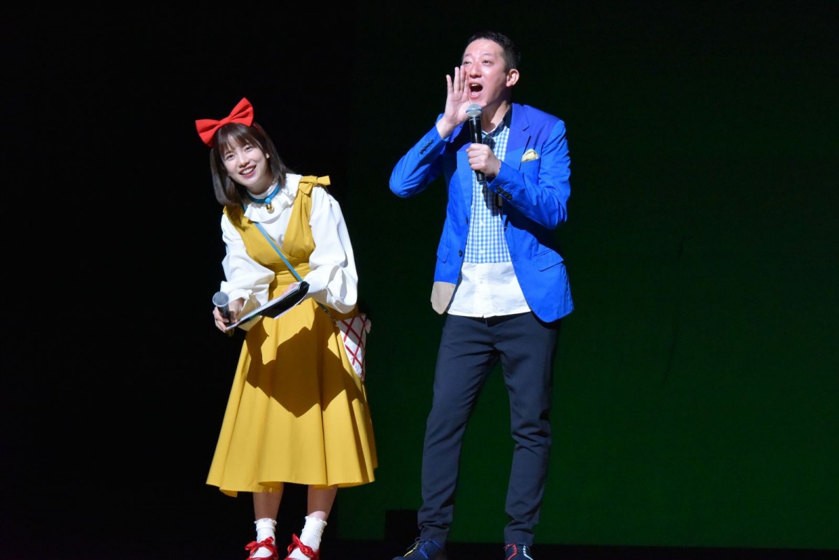 弘中綾香、キュートな“ドラミちゃん”コスプレを生披露！