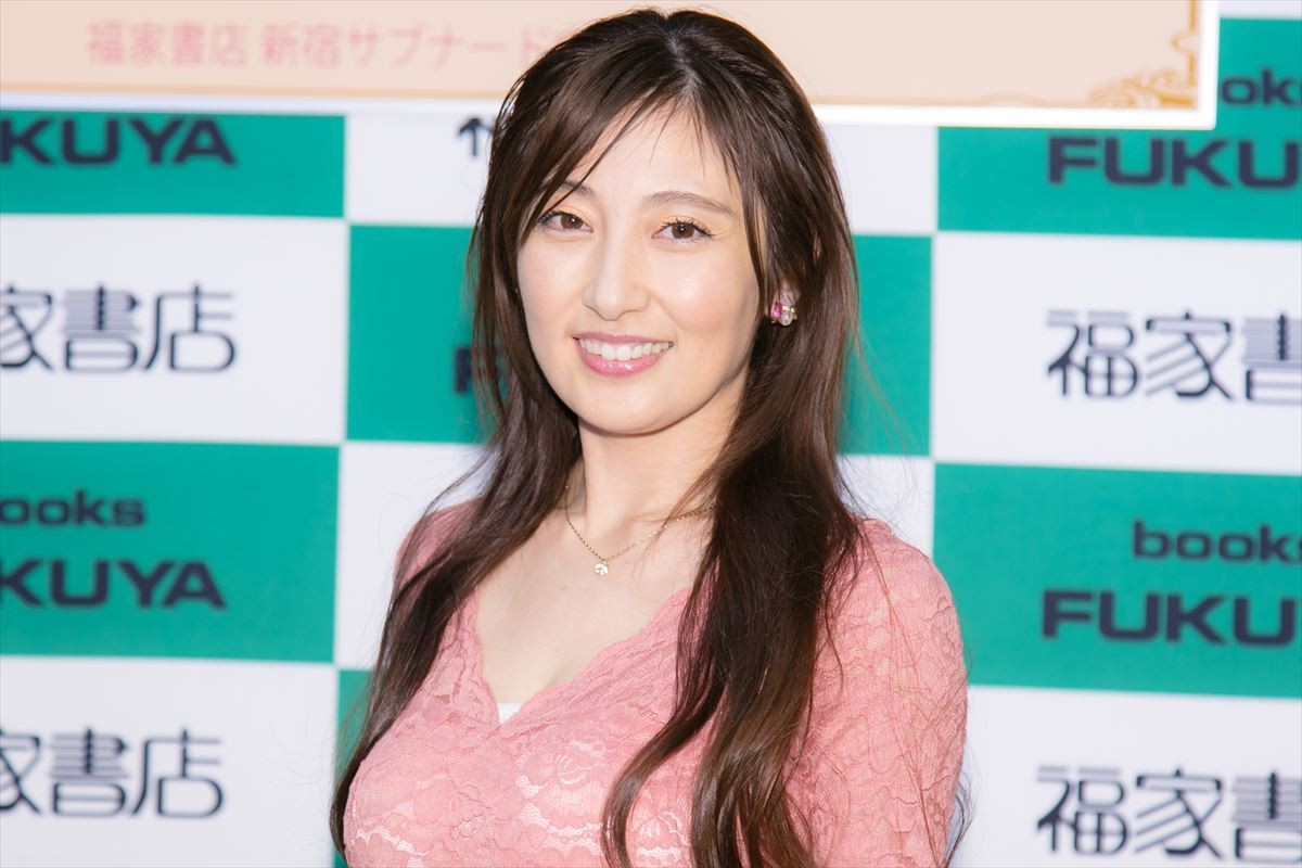 3姉妹のママ・熊田曜子、抜群プロポーションも「ジムとかエステは1回も行ってない」