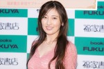 写真集『情愛』発売記念イベントに登場した熊田曜子