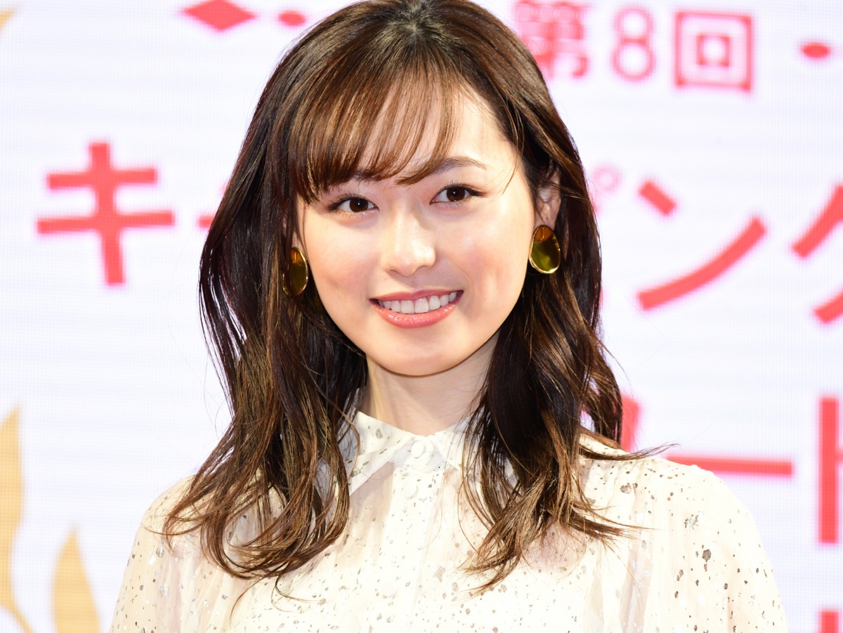 福原遥、笑顔あふれる『教場II』オフショットに反響「かわいすぎ」