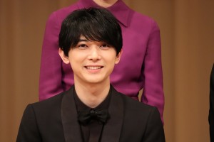 第62回ブルーリボン賞授賞式に登場した吉沢亮