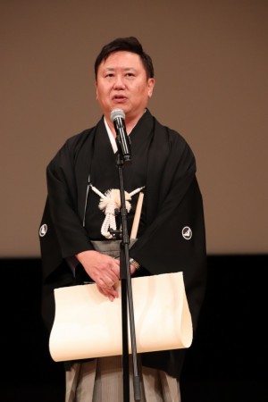 第62回ブルーリボン賞授賞式に登場した武内英樹監督