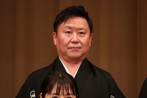 第62回ブルーリボン賞授賞式に登場した武内英樹監督