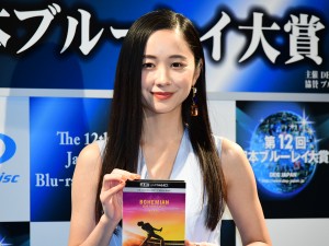 第12回「日本ブルーレイ大賞」授賞式に登場した堀田真由