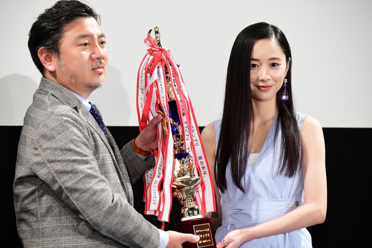 堀田真由、ノースリーブワンピで登場　今後挑戦してみたいことは“声優”