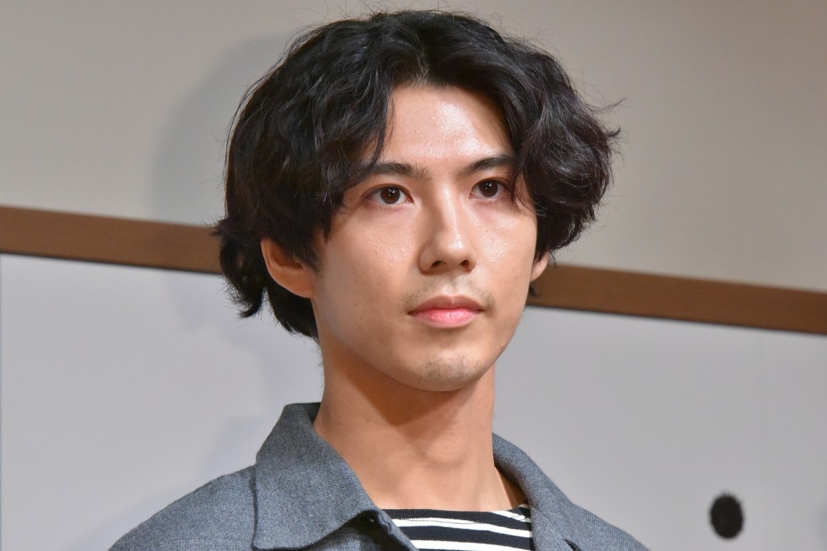 賀来賢人、山本舞香のドSな首絞めシーンを回想「全部全力で…（笑）」