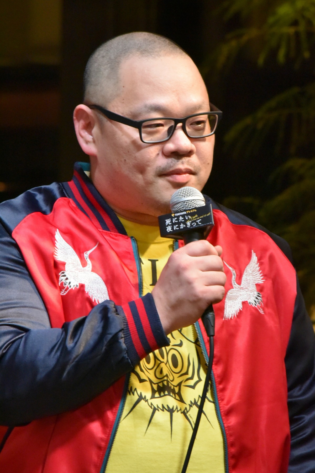 賀来賢人、山本舞香のドSな首絞めシーンを回想「全部全力で…（笑）」