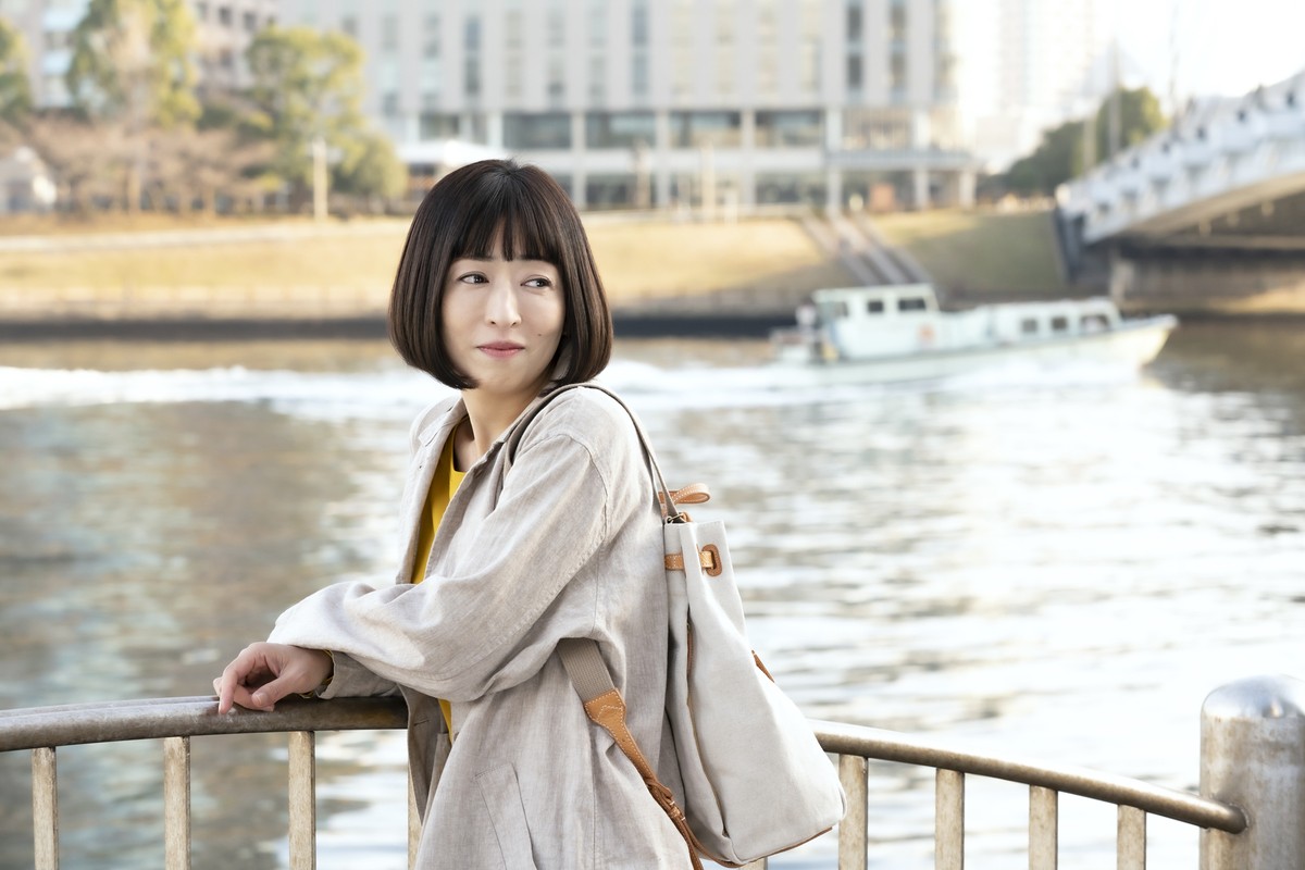 松雪泰子×黒木華『甘いお酒でうがい』場面写真解禁　4.10公開決定