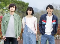 映画『さくら』劇中撮り下ろし写真（左から）北村匠海、小松菜奈、吉沢亮