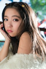 【写真】大原優乃、20歳の大人の色気漂うシースルー姿