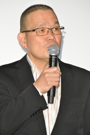 映画『スマホを落としただけなのに　囚われの殺人鬼』初日舞台あいさつに登場した中田秀夫監督