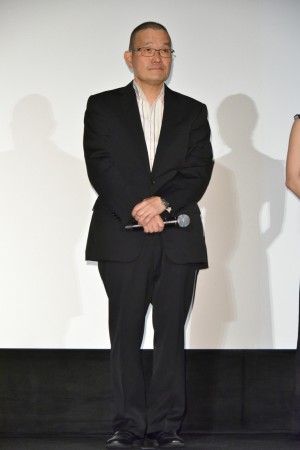映画『スマホを落としただけなのに　囚われの殺人鬼』初日舞台あいさつに登場した中田秀夫監督