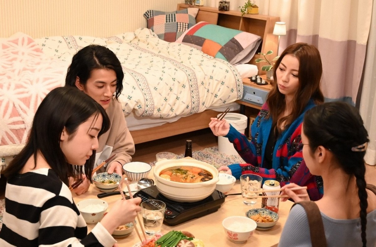 今夜の『恋はつづくよどこまでも』 遊園地デートに浮かれる上白石萌音に蓮佛美沙子が宣戦布告!?