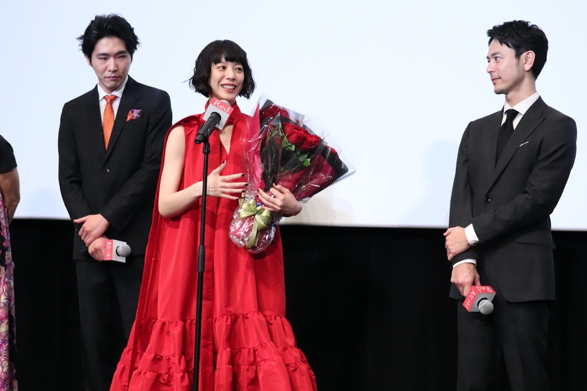“大胆ベッドシーン演じ切った”夏帆　妻夫木聡ら絶賛「覚悟を持った強い方」