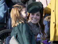 （左から）シャーロット王女、キャサリン妃