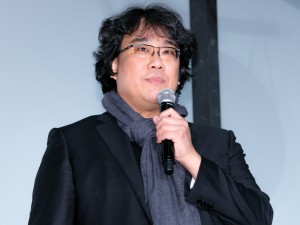 ポン・ジュノ監督来日！ 映画『パラサイト 半地下の家族』舞台あいさつに出席