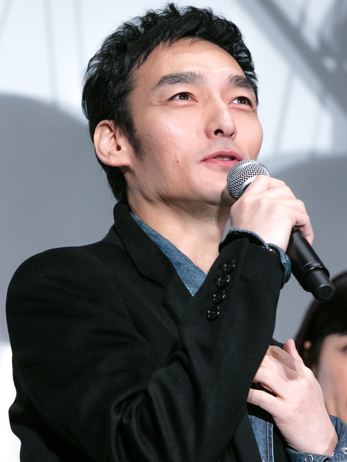 草なぎ剛、独自の『パラサイト』分析にポン・ジュノ監督「引用させていただきます」