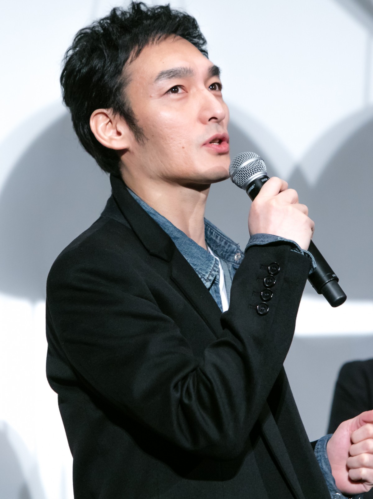 草なぎ剛、独自の『パラサイト』分析にポン・ジュノ監督「引用させていただきます」