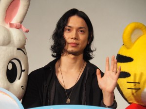 映画しまじろう『しまじろうと　そらとぶふね』舞台挨拶に登場した水嶋ヒロ