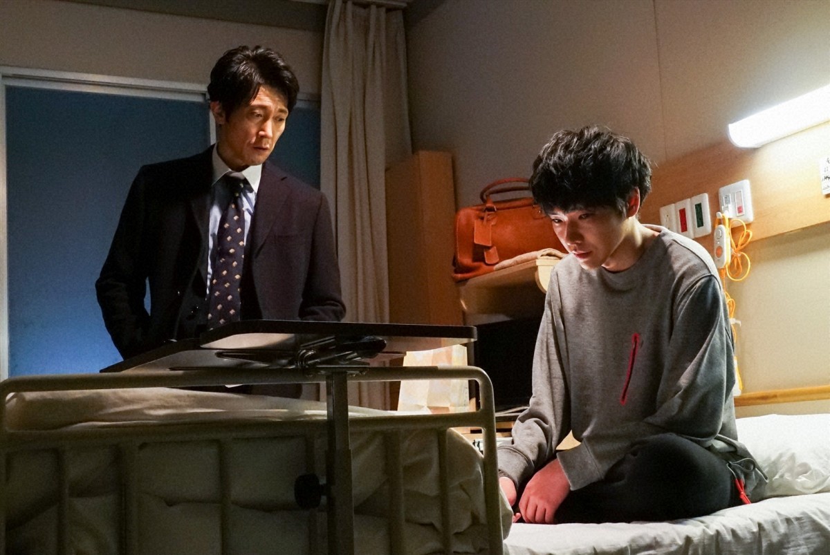 『知らなくていいコト』重岡大毅、血をにじませ高笑い　“怪演”に驚きの声「鳥肌立った」