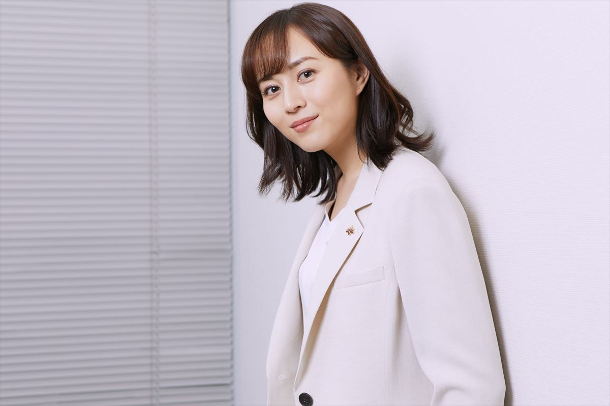 比嘉愛未、“どっちつかず”の30代だからこそ…心がけているのは「柔軟性」