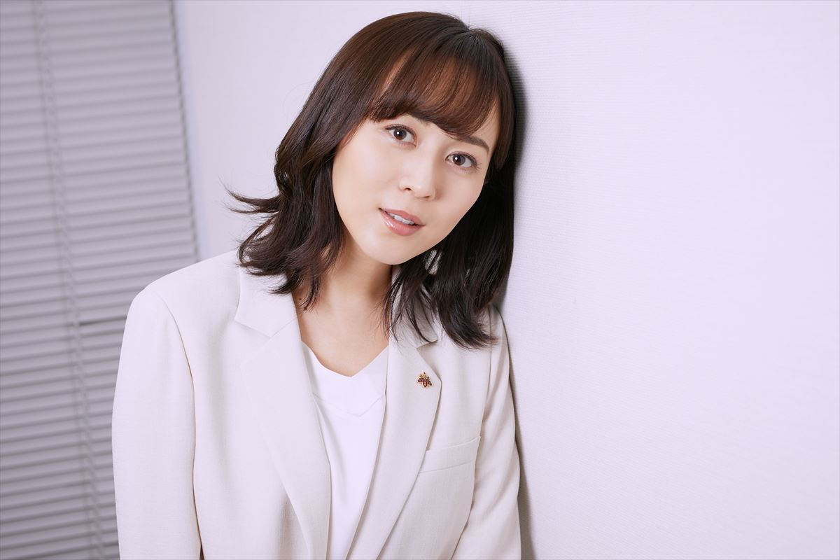 比嘉愛未、“どっちつかず”の30代だからこそ…心がけているのは「柔軟性」