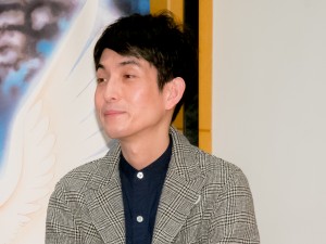 「TEZUKA2020」新作漫画お披露目イベントに登場したカラテカ・矢部太郎