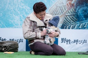 映画『野性の呼び声』公開記念イベントに登場した坂上忍