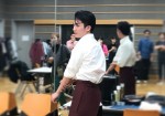 スペシャルドラマ『あと3回、君に会える』西野入流佳の衣装合わせ時のオフショット