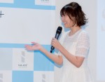 サラフェプラス＆レナセル　ブランドモデル就任イベントに登場した藤崎奈々子