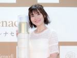 サラフェプラス＆レナセル　ブランドモデル就任イベントに登場した藤崎奈々子