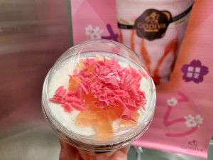 人気チェーン店の春限定“桜ドリンク”