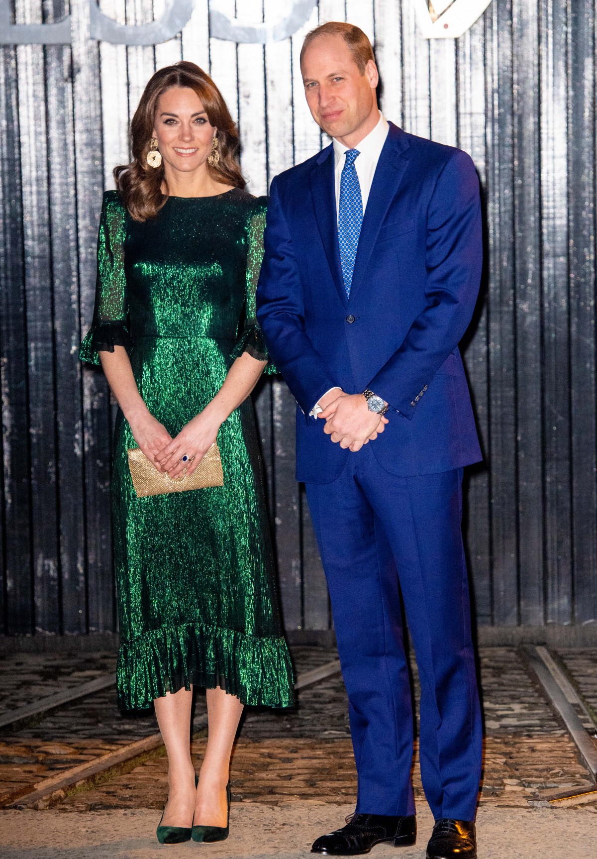 英キャサリン妃、アイルランドで緑のキラキラドレス　“ヘアバンド”スタイルも