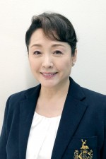 金曜8時のドラマ『らせんの迷宮 ～DNA科学捜査～』に出演する松坂慶子