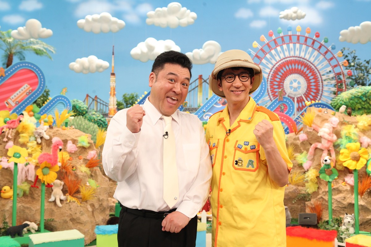 『アンタッチャブルのおバカワいい映像バトル どうぶつ軍VSにんげん軍』アンタッチャブルの(左から)山崎弘也、柴田英嗣の様子