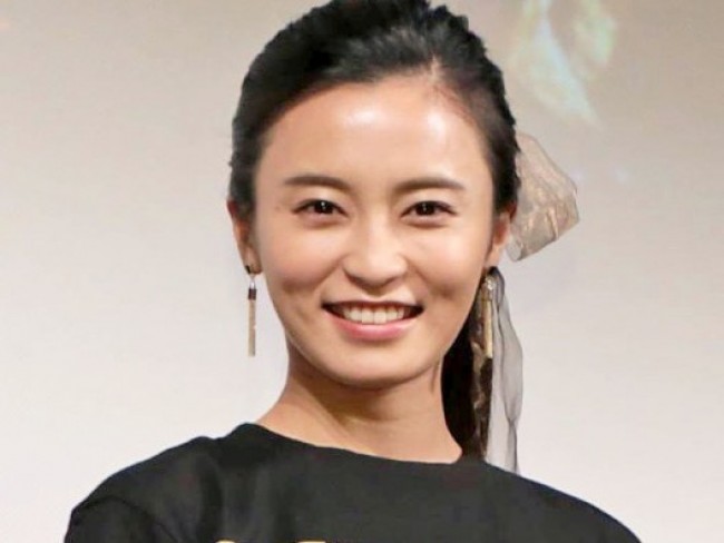 小島瑠璃子