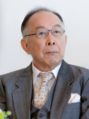 映画『お終活　熟春！人生、百年時代の過ごし方』製作発表記者会見に登場した橋爪功