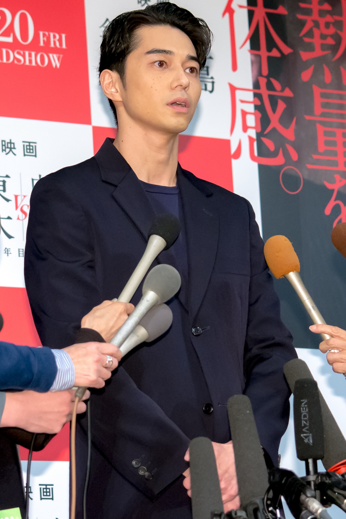 東出昌大、報道後初の公の場で謝罪「裏切りから一生消えない傷を負わせてしまった」