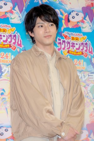 『映画クレヨンしんちゃん 激突！ラクガキングダムとほぼ四人の勇者』公開アフレコイベントに登場した山田裕貴