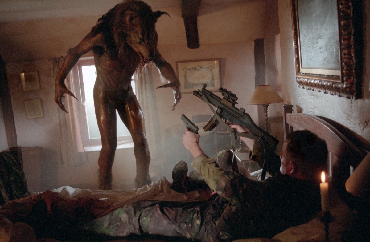 ホラー・マニアックス第12期『殺人魚フライングキラー』『ドッグ・ソルジャー』『フェノミナ』など8作品