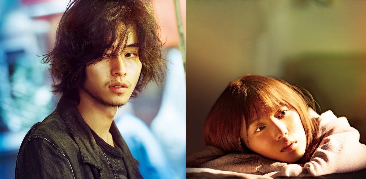 山崎賢人＆松岡茉優、笑顔の中に垣間見える孤独…『劇場』場面カット公開