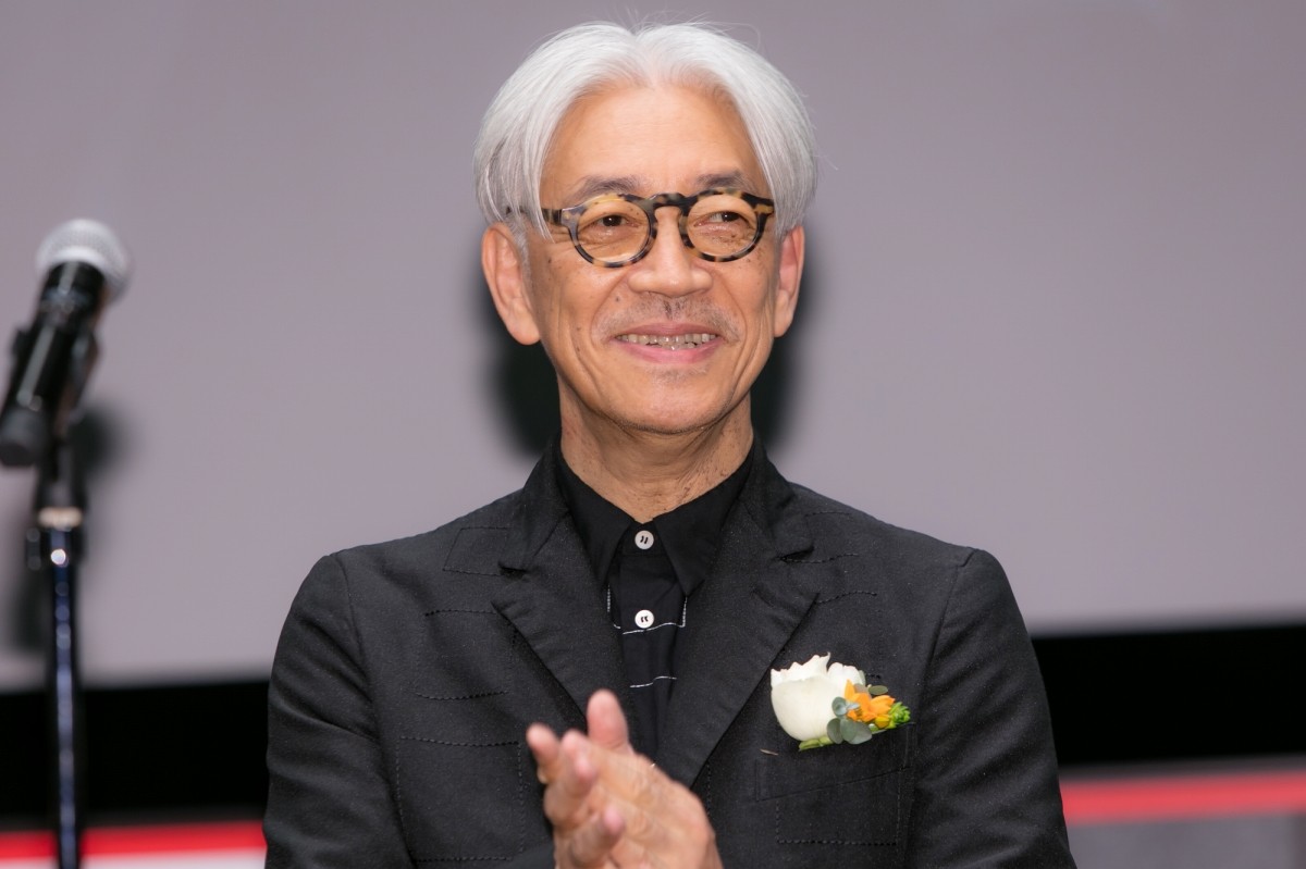 坂本龍一、第1回大島渚賞は「今の日本には小田香さんしかいない」