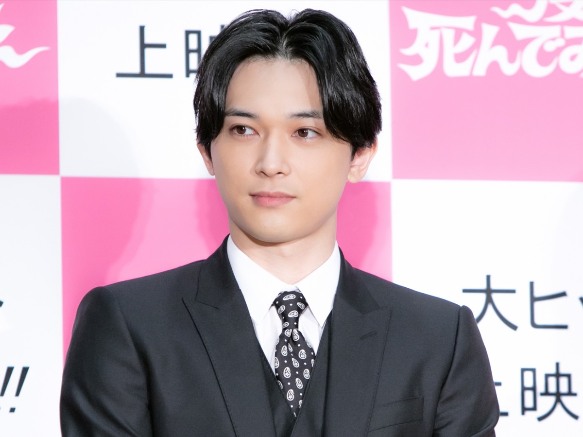 広瀬すず、転倒で鼻血　吉沢亮は爆裂音のおなら　“恥ずかしい”エピソードを披露