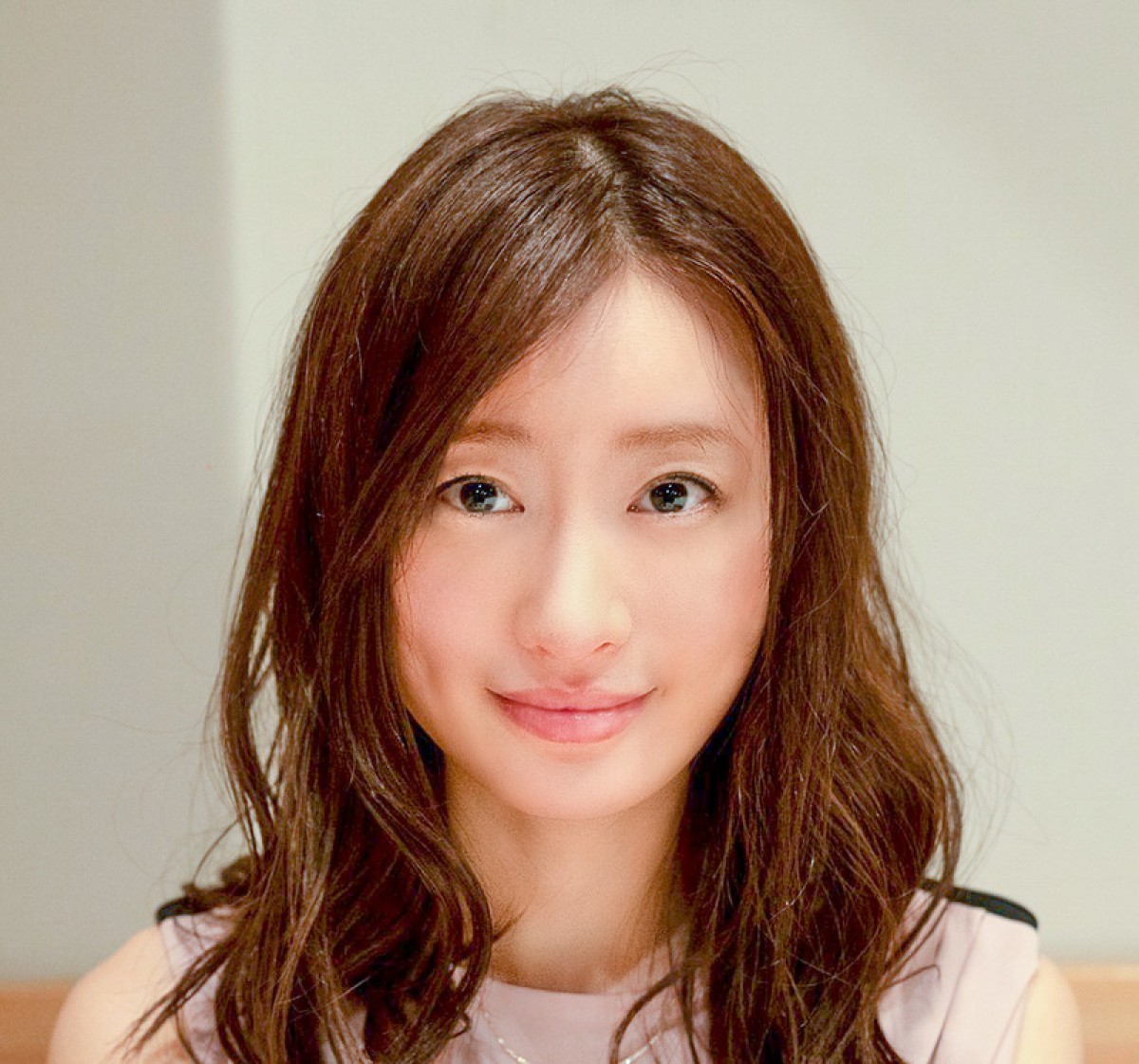 森川葵、奇抜ファッションの“変態”女子に!?『B面女子』放送　ゲストに奥田瑛二＆松本まりか