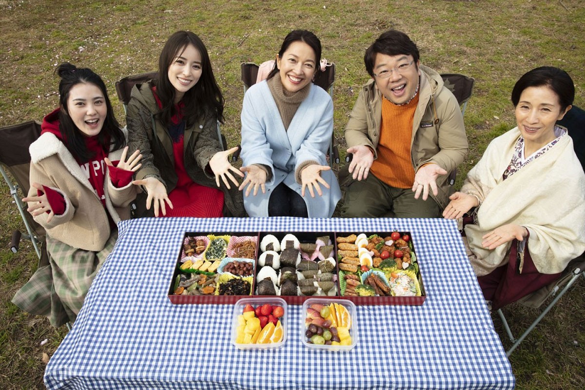 地球滅亡までのカウントダウンが始まったら、専業主婦はどうする? 主演に羽田美智子