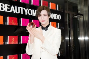 イヴ・サンローラン・ボーテ 表参道 フラッグシップ ブティック テープカットセレモニーに登場したMatt