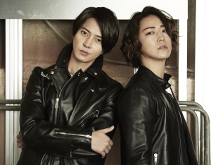 亀と山P『SI』新アー写＆ジャケ写公開！　いつもの2人とは違った表情に注目