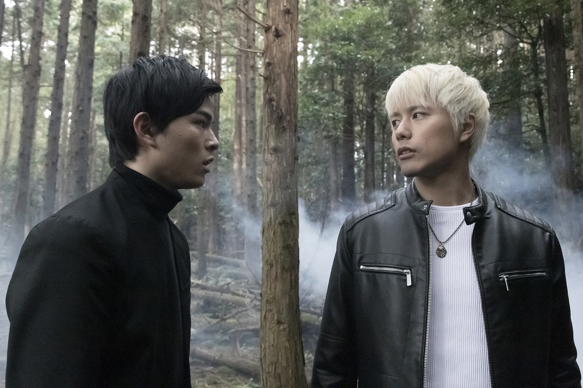 『GARO ‐VERSUS ROAD‐』松大航也らキャスト躍動　OP映像先行公開