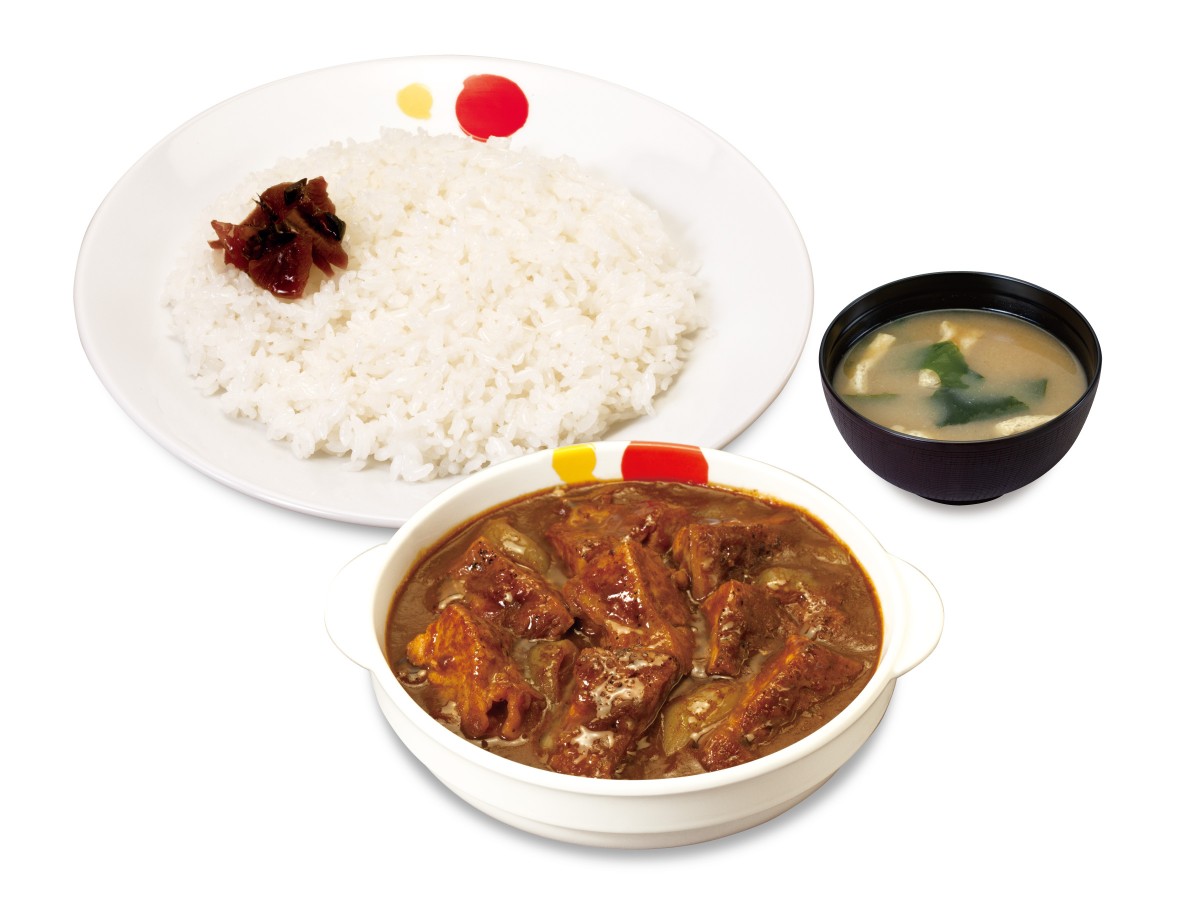 松屋 ごろごろ煮込みチキンカレー