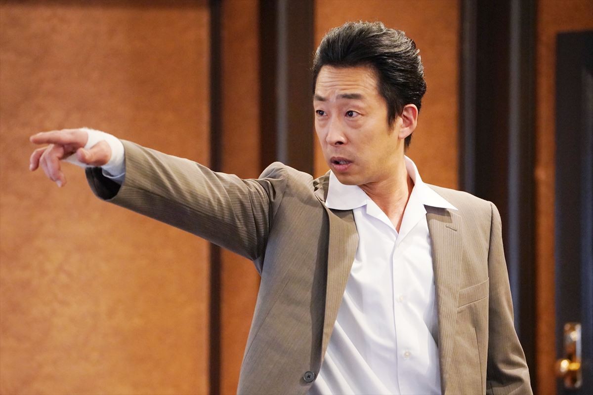 今夜スタート『美食探偵 明智五郎』中村倫也が“超変わり者探偵”に　浮気調査を依頼されるも…